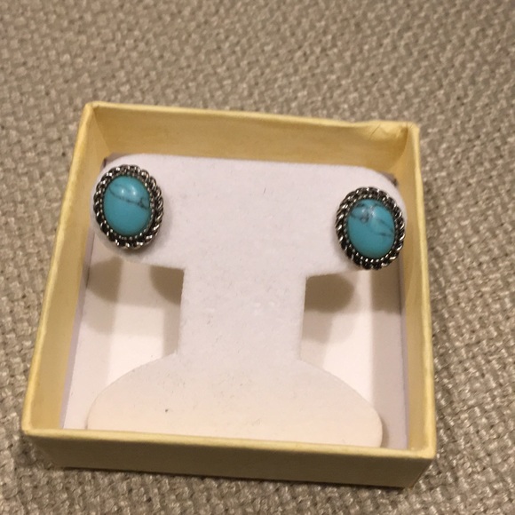 Silver turquoise earrings!! - Picture 2 of 2